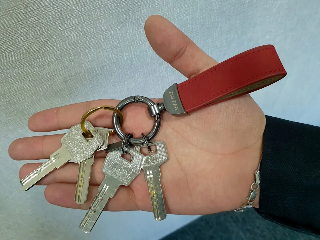 西北物业安保场景下对讲机中继台组网方案与天线配置要点